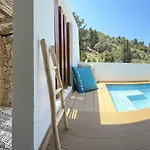 Luxury Athina Nikiana