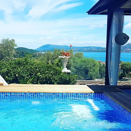 ヴィラ Luxury Athina *