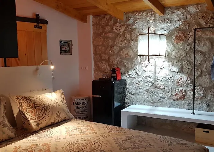 Luxury Athina Villa *