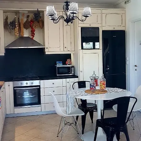 Luxury Athina Nikiana