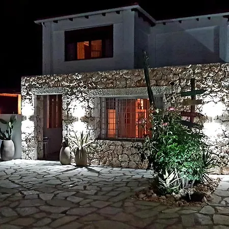 Villa Luxury Athina Nikiana