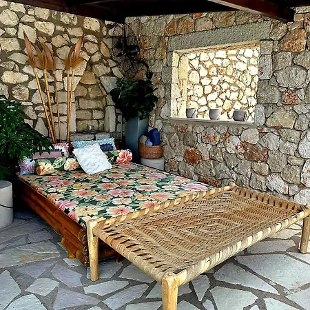 Luxury Athina * Nikiána
