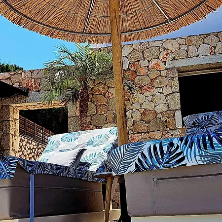 Luxury Athina Villa