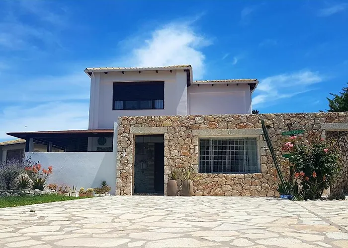 Luxury Athina * Nikiana